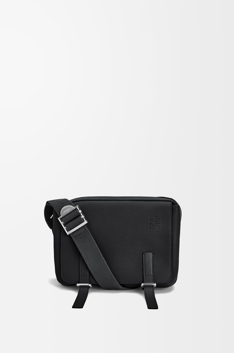 LOEWE Bolso Military Messenger XS en piel de ternera Negro