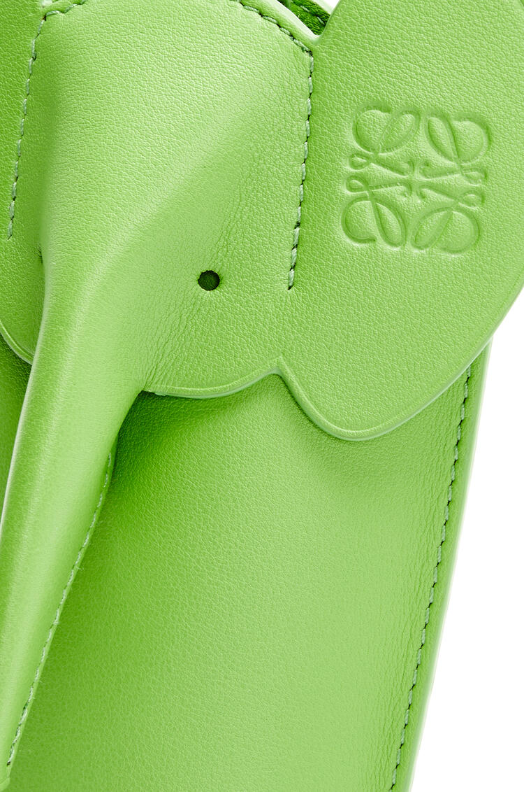 LOEWE Elephant Pocket in classic calfskin Pea Green Glaze