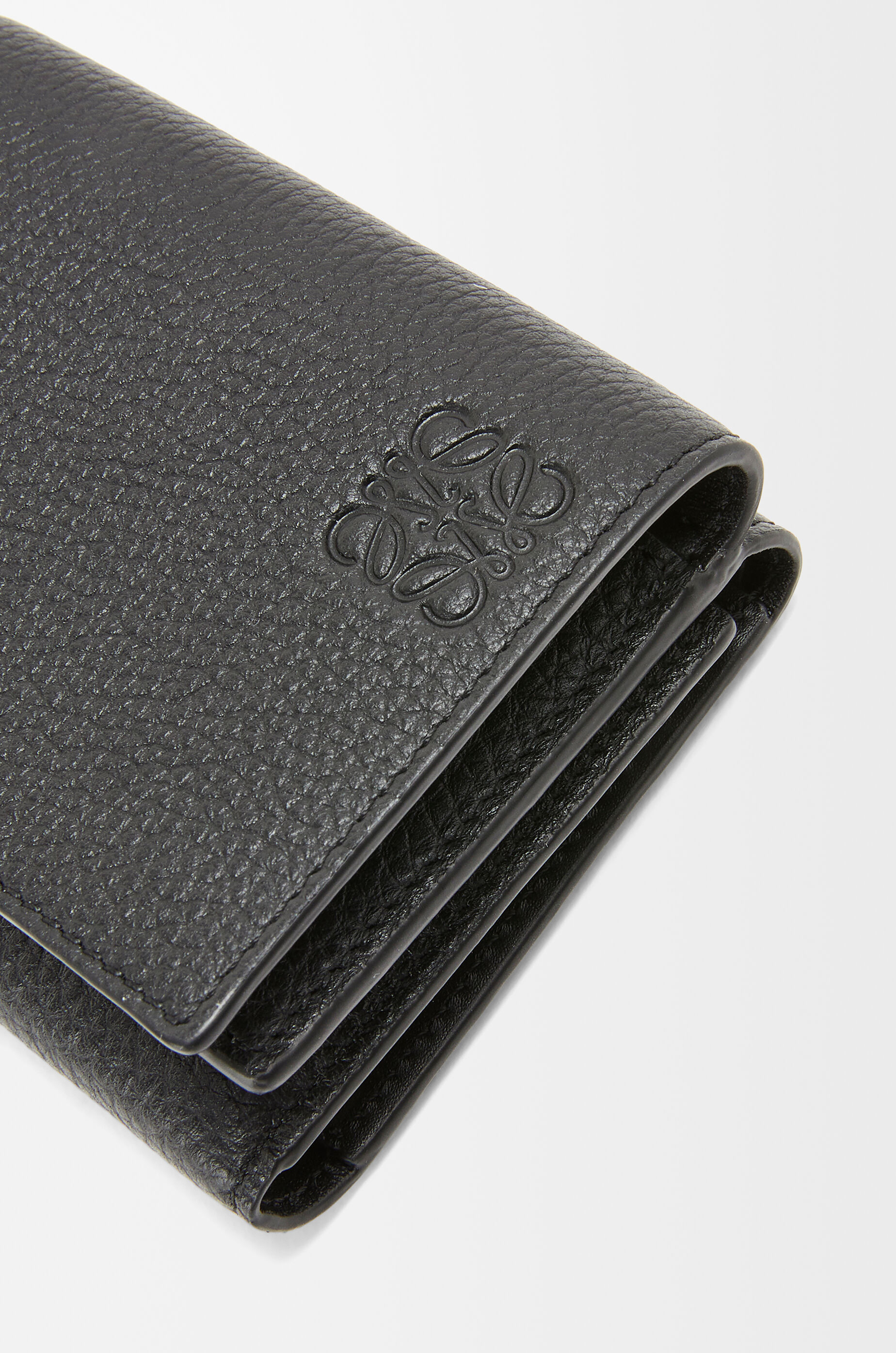 トライフォールド ウォレット（ソフトグレインカーフ） ブラック - LOEWE