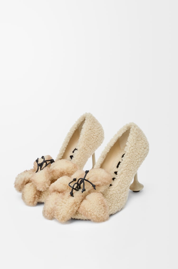 LOEWE Zapato de salón Toy en lana de oveja Vainilla