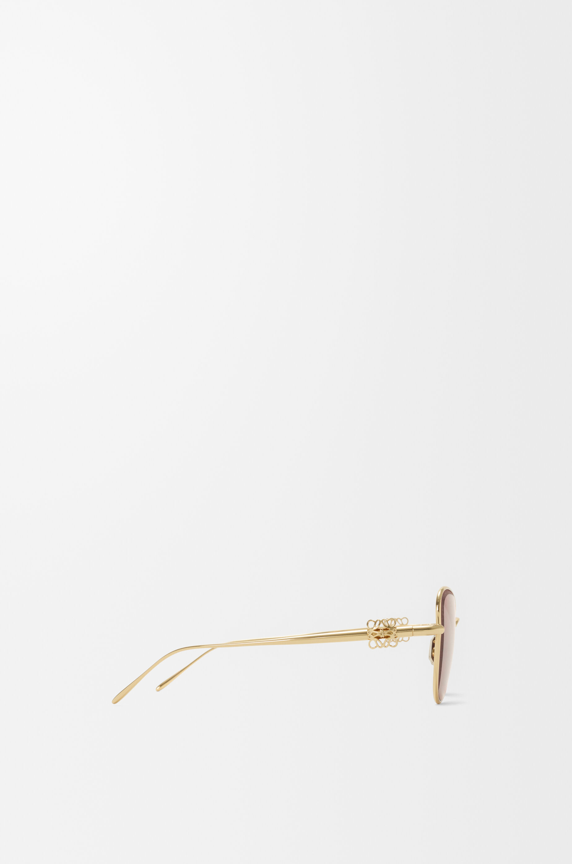 Page 11 - 女性用高級サングラス - LOEWE - ロエベ 日本 公式サイト