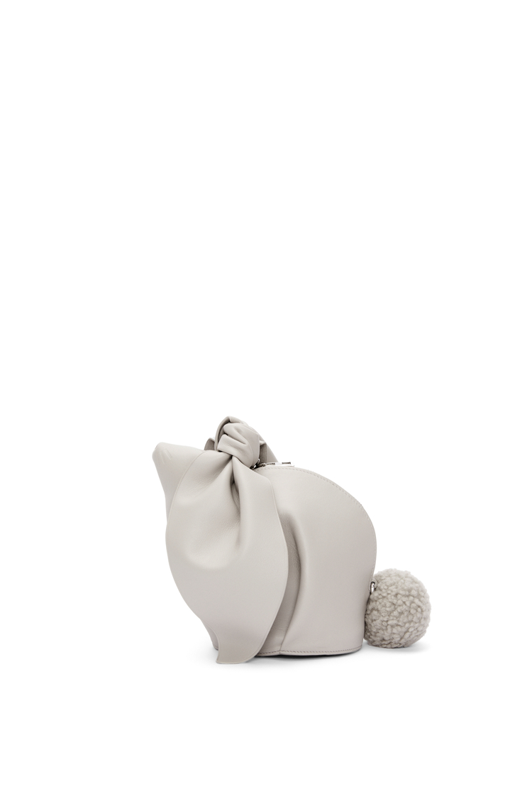 LOEWE バニー バッグ（ナパカーフ） ゴースト