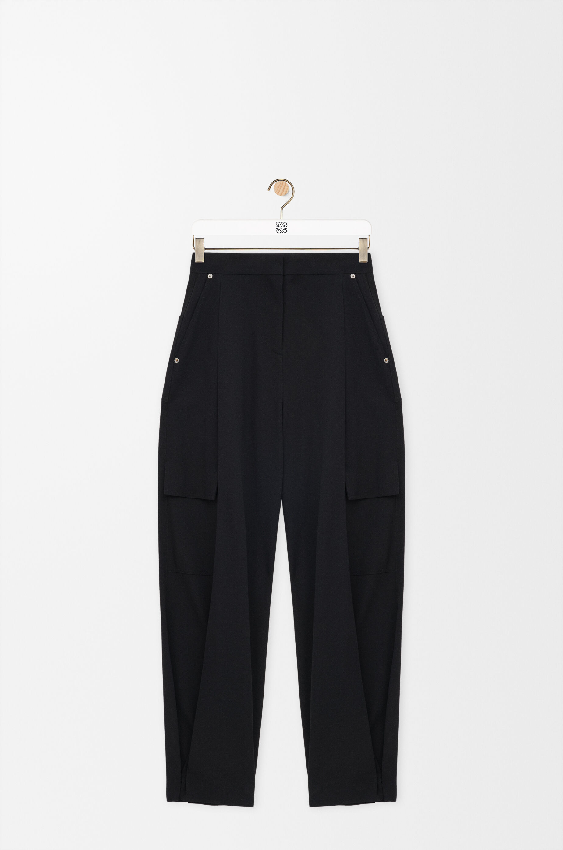 よ*ー様 lownn groundcargotrousersカーゴトラウザーズパ カーゴ トラウザーズ（ウール） ブラック - LOEWE