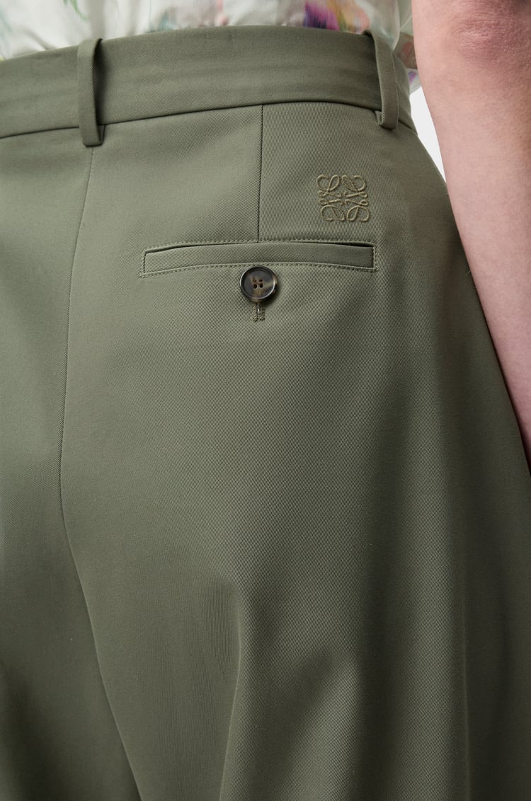 LOEWE バレル トラウザーズ（コットン&シルク） カーキグリーン