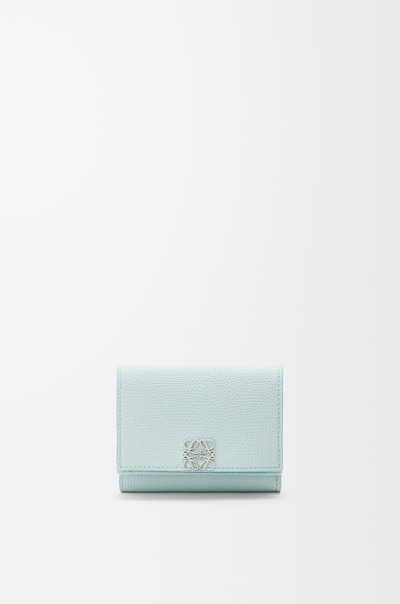 LOEWE Cartera con tres pliegues Anagram en piel de ternera Helado