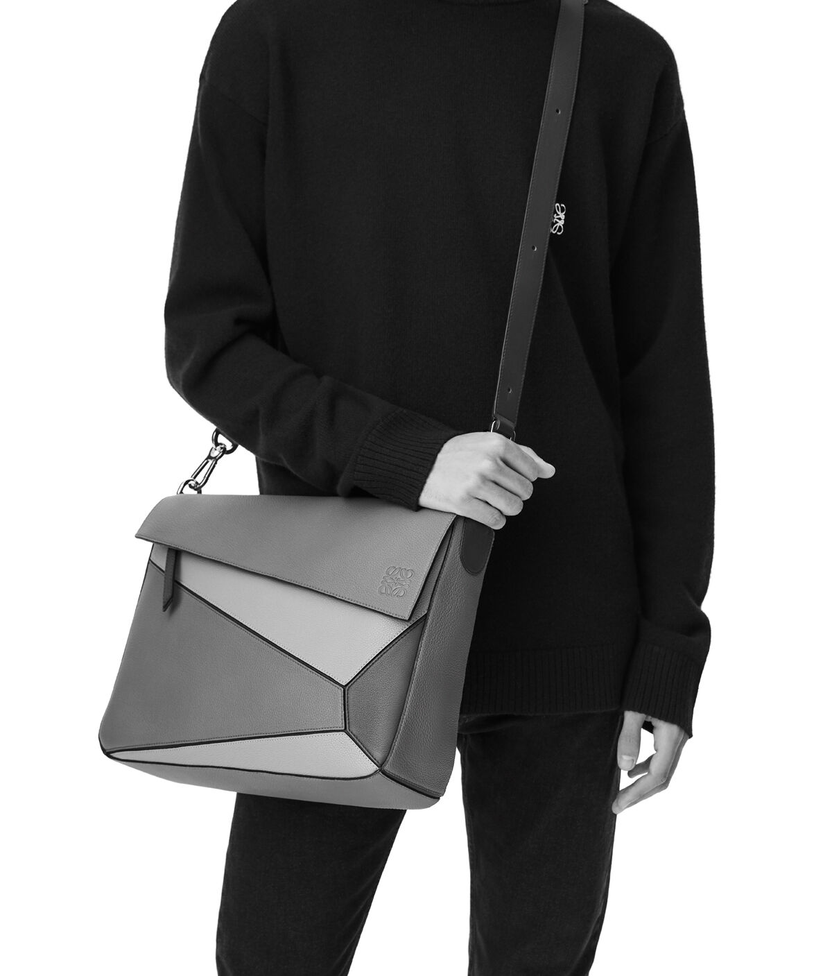 loewe puzzle messenger bag