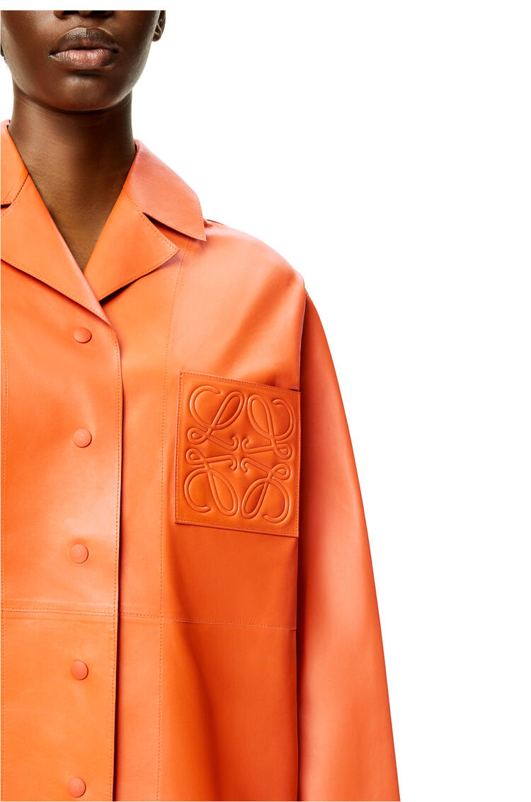 LOEWE Camisa Anagram tipo pijama en napa Naranja