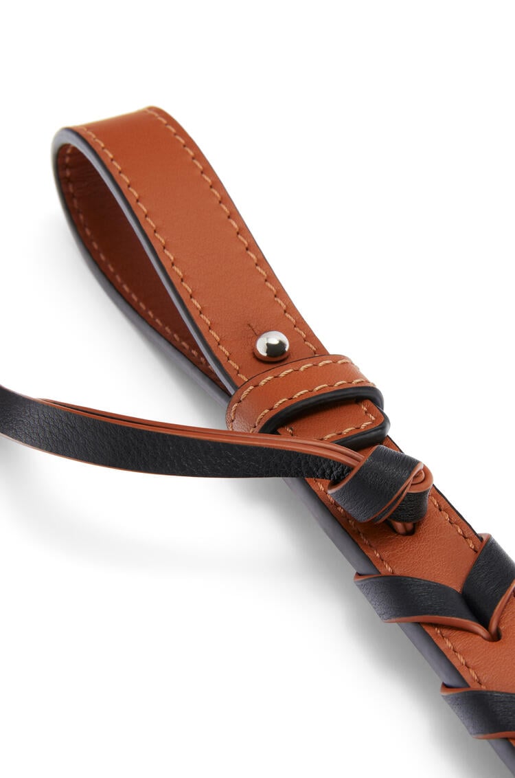 LOEWE Short braided strap in classic calfskin Tan/Black pdp_rd
