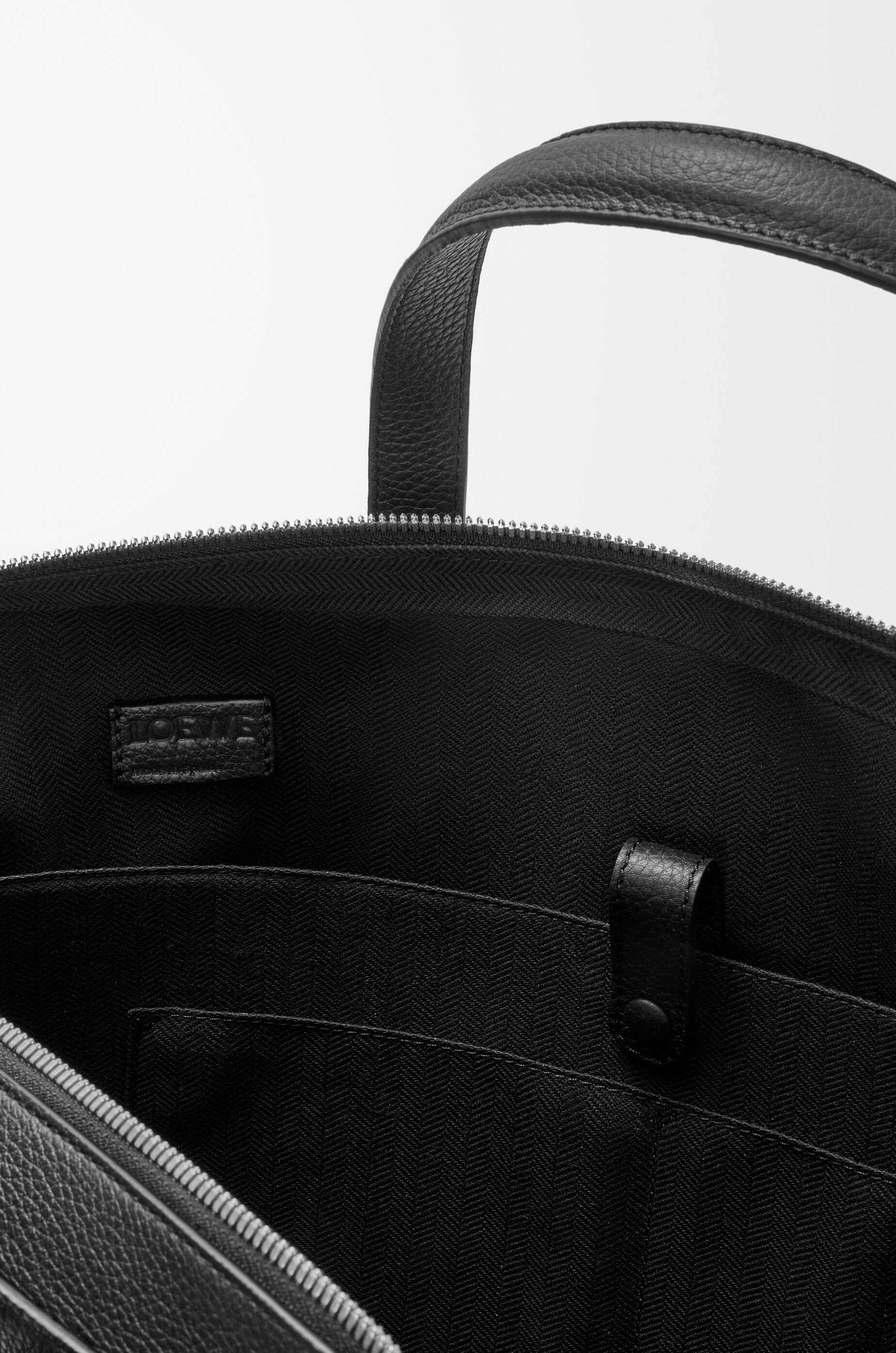 ゴヤ スリム ブリーフケース（ソフトグレインカーフ）ロエベ ゴヤ スリム ブリーフケース（ソフトグレインカーフ） ブラック