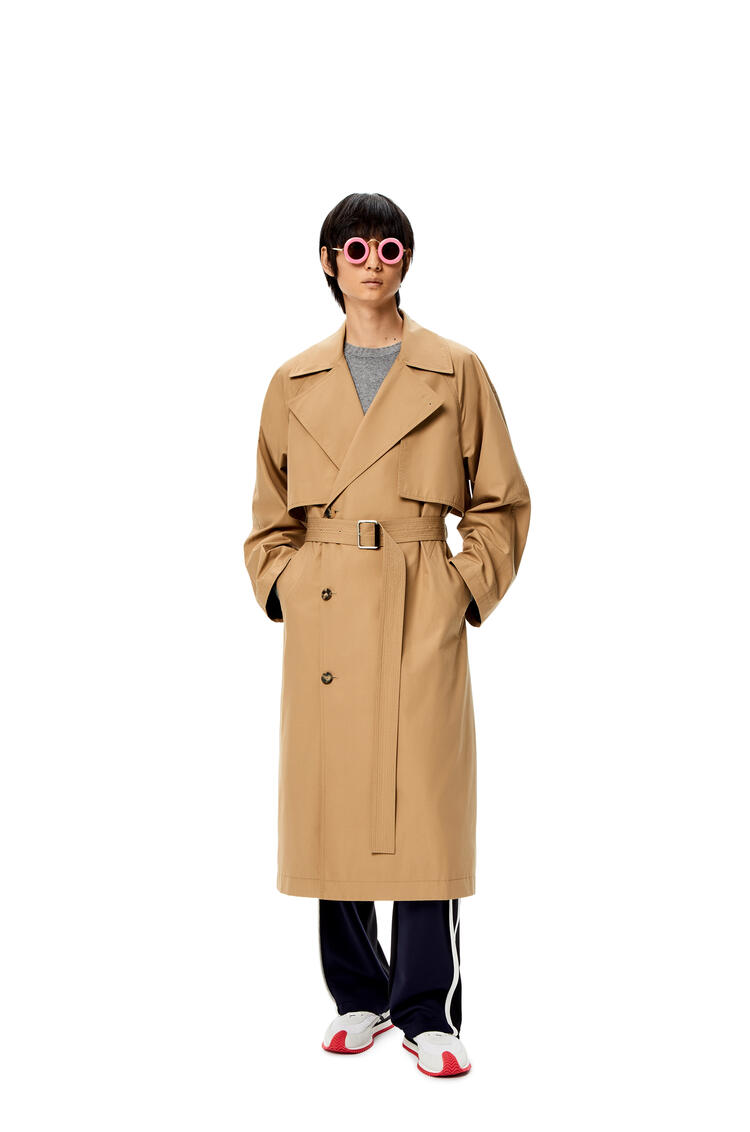 LOEWE Double flap trench coat in cotton Caramel pdp_rd