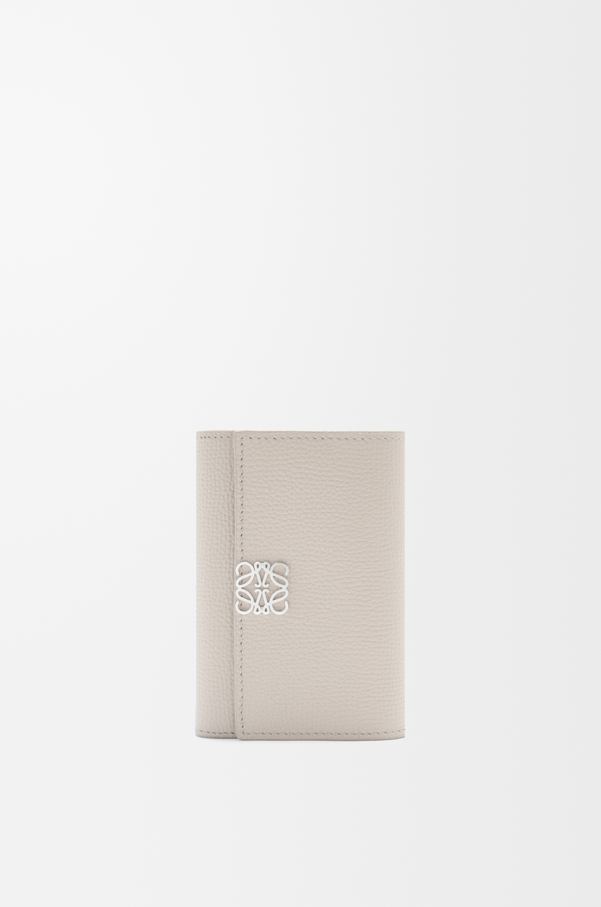 Anagram small vertical wallet in pebble grained calfskin