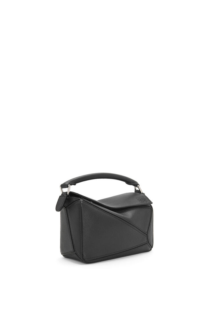 LOEWE Mini Puzzle bag in classic calfskin Black pdp_rd