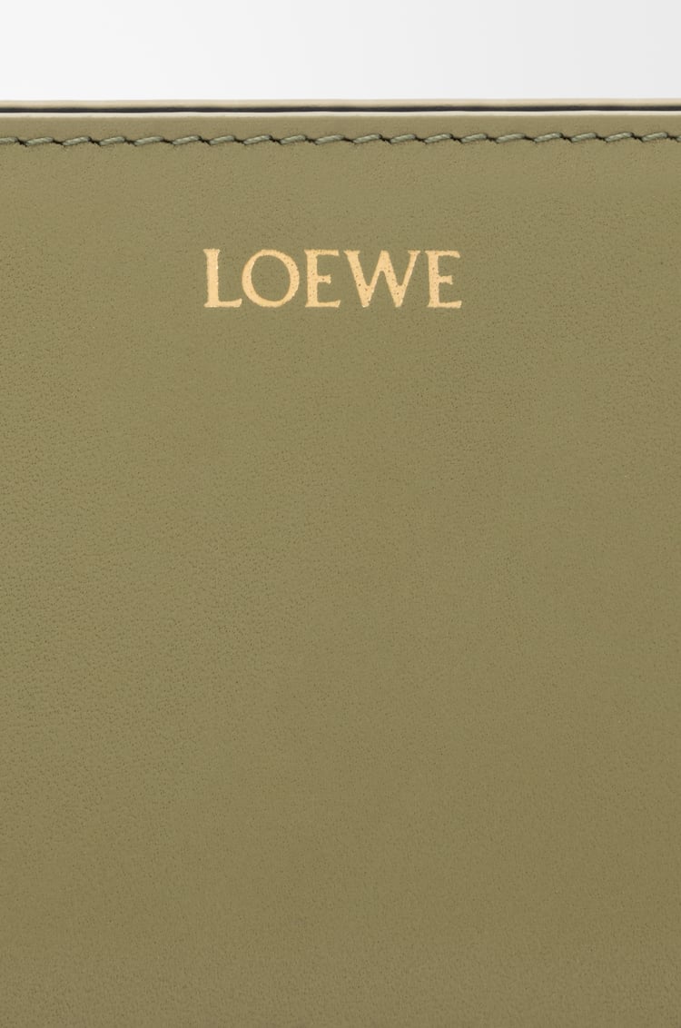 LOEWE Knot compact wallet in shiny nappa calfskin Eucalyptus/Deep Navy