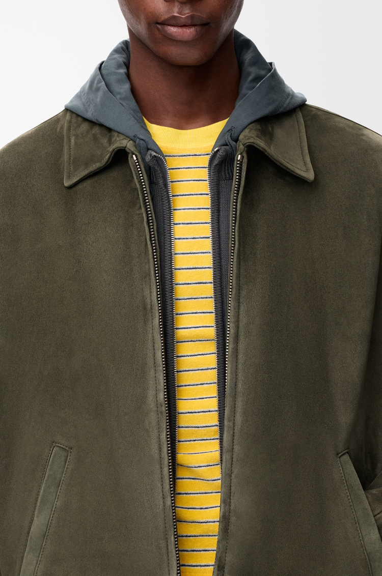 LOEWE Giacca con zip in pelle di agnello scamosciata Verde Kaki