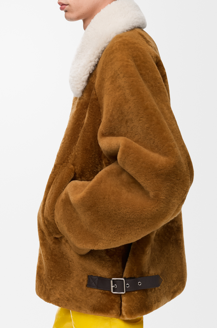 LOEWE Jacke aus Shearling Kamelbraun