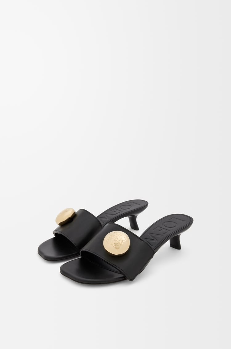 LOEWE Pebble 柔軟小牛皮涼鞋 黑色