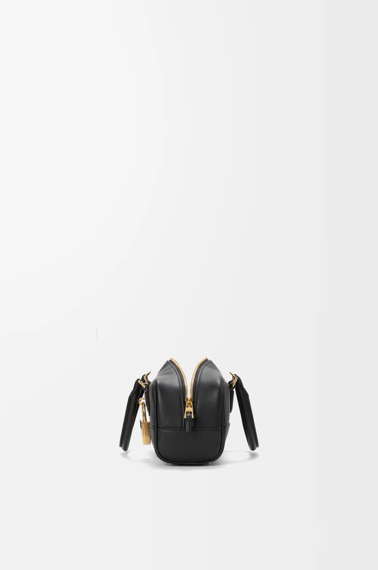 LOEWE 纳帕牛皮革 Amazona Cropped 23 手袋 Black/Burgundy