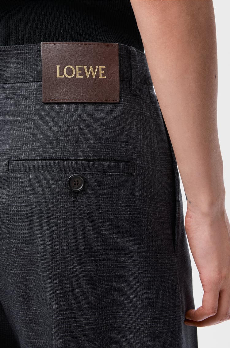 LOEWE Pantalón con cinturón en lana Gris Oscuro