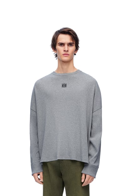 LOEWE Oversized fit long sleeve T-shirt in cotton 混灰色 plp_rd
