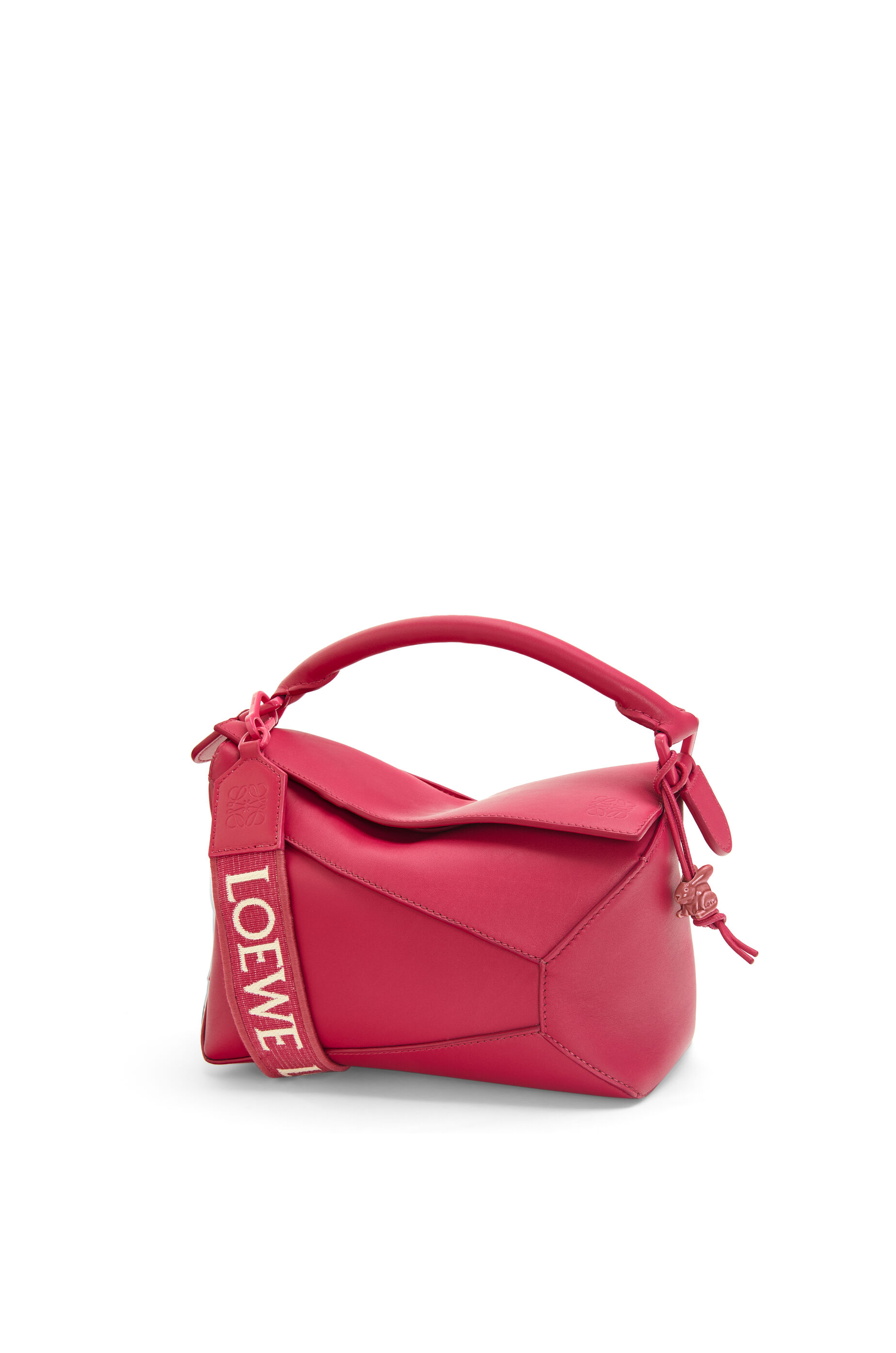 LOEWE Small Puzzle bag in satin calfskin Ruby Red Glaze