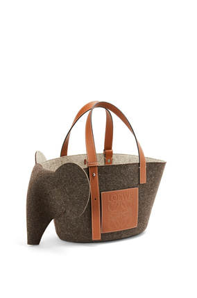 LOEWE Elephant Basket bag in felt and calfskin Brown/Beige plp_rd