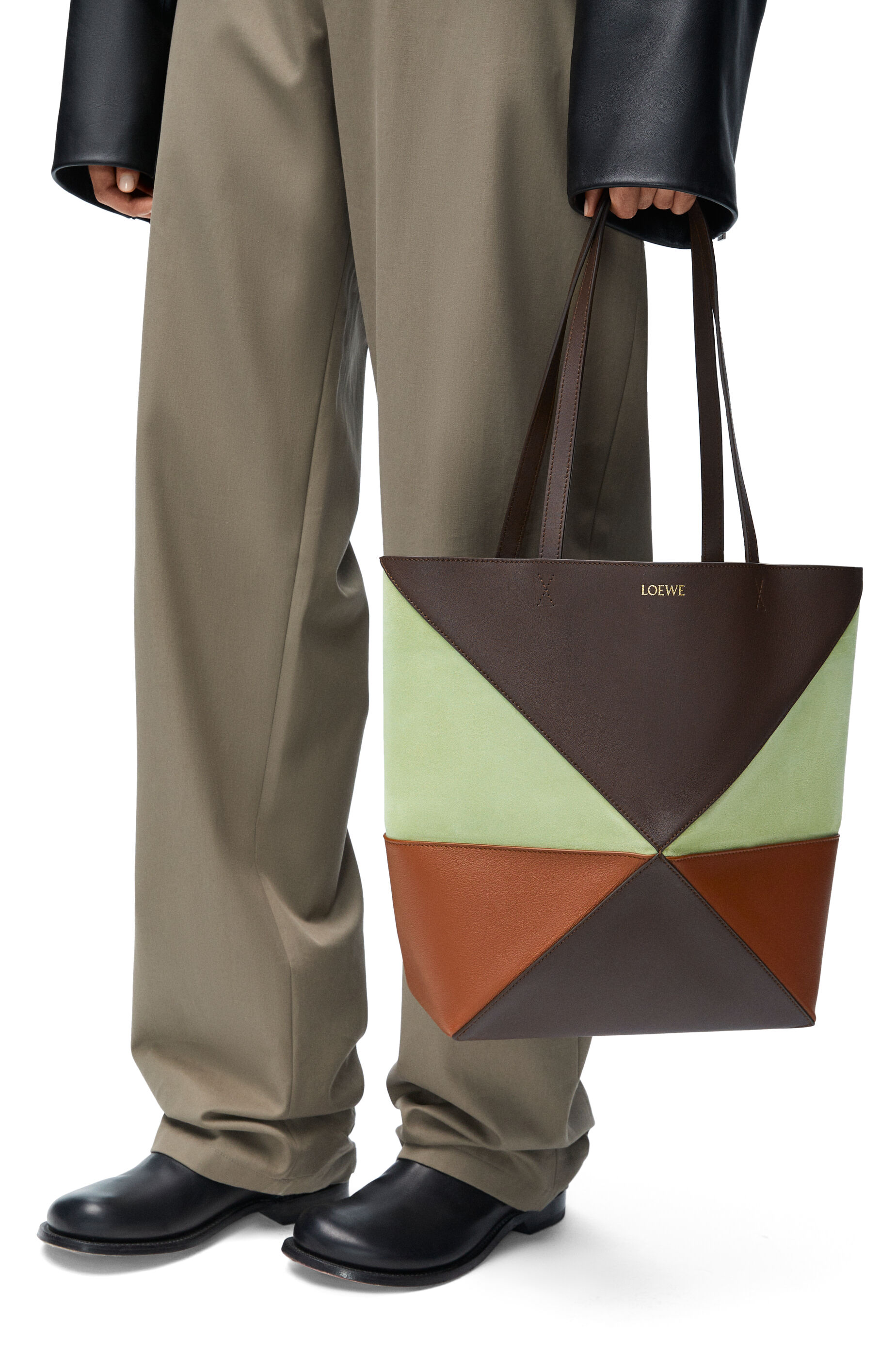 Medium Puzzle Fold tote in calfskin and suede Chocolate Tan LOEWE