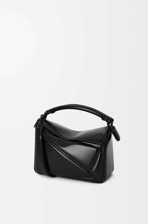 LOEWE 스몰 퍼즐 블로운 백 - 글로시 램스킨 블랙