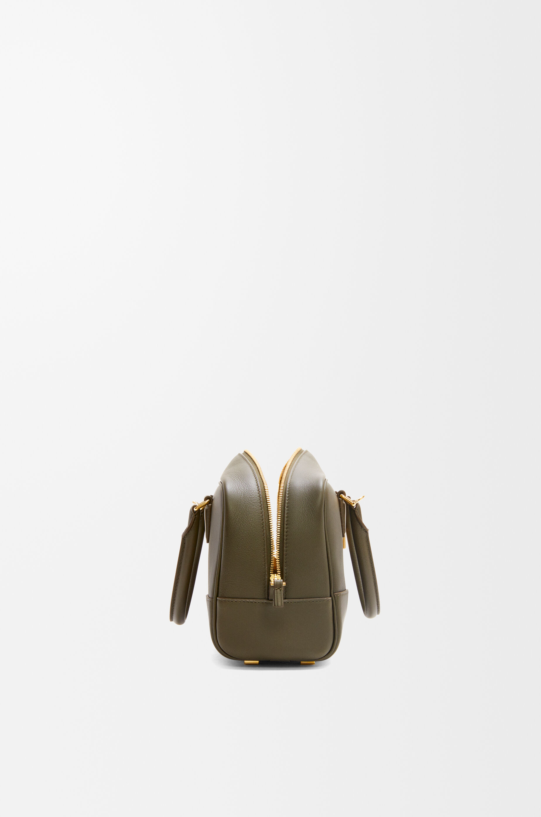 アマソナ23 バッグ（ナパカーフ） グリーン - LOEWE Japan official