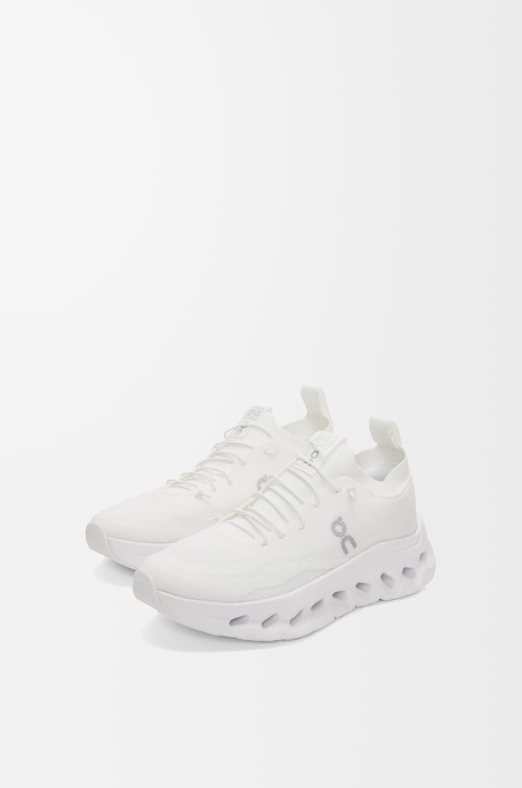 LOEWE LOEWE x On Cloudtilt 男士跑鞋 通体白
