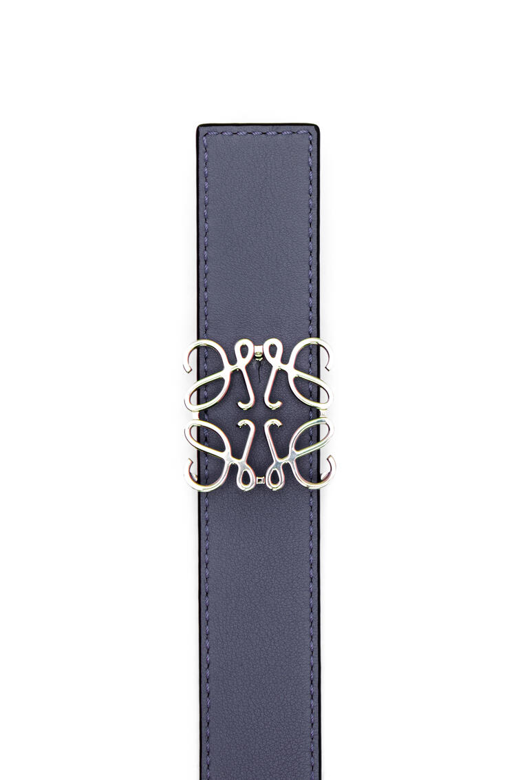 LOEWE Cinturón Anagram reversible en piel de ternera lisa Azul Onice/Lavanda/Paladio