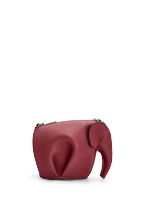 LOEWE Elephant Pouch en piel de ternera clásica Rouge plp_rd