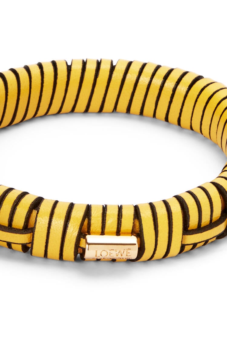 LOEWE Woven bangle in brass and classic calfskin Yellow pdp_rd