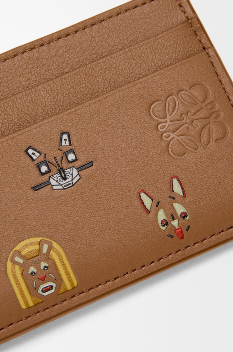 LOEWE Tarjetero liso Cats en piel de ternera Moca