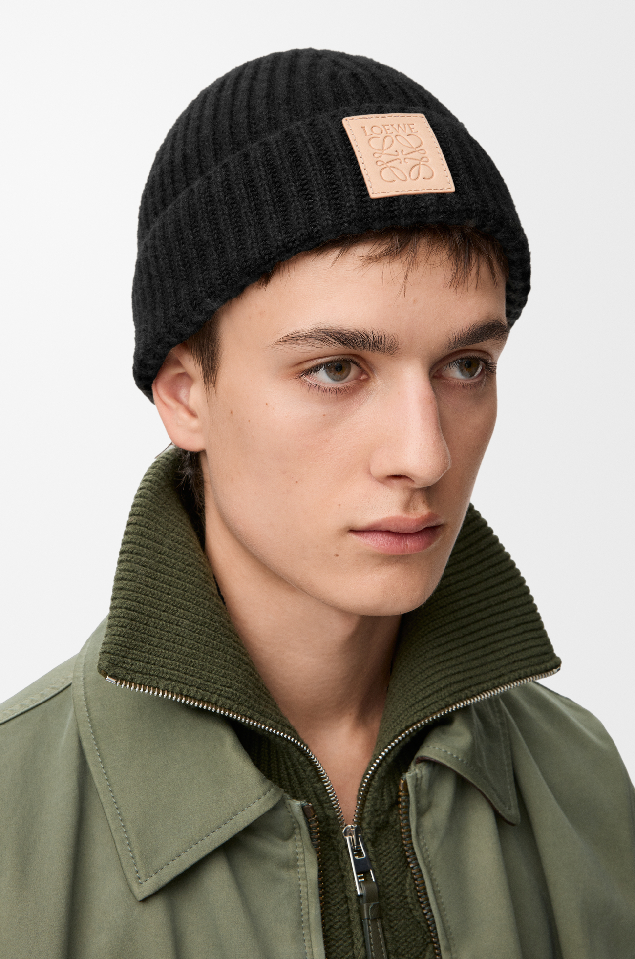 LOEWE Gorro en cashmere Negro