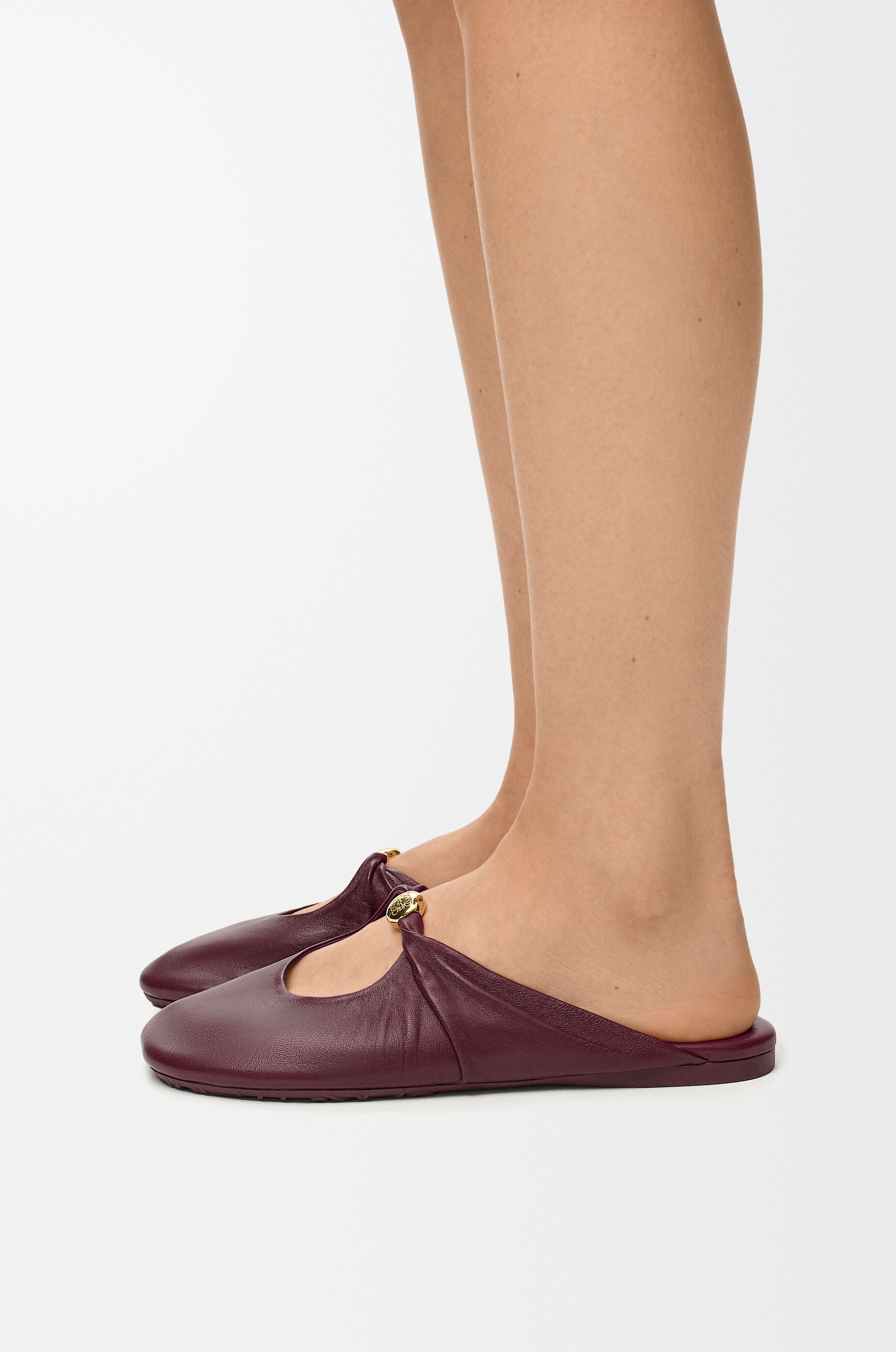 Pebble Soft mule in nappa lambskin Red - LOEWE International