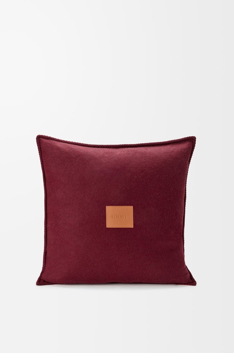 LOEWE Cushion in wool and cashmere Burgundy/Mahogany