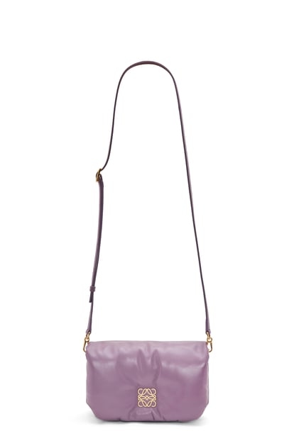 LOEWE Mini Goya Puffertasche aus glänzendem Nappa-Lammleder Lavendel plp_rd