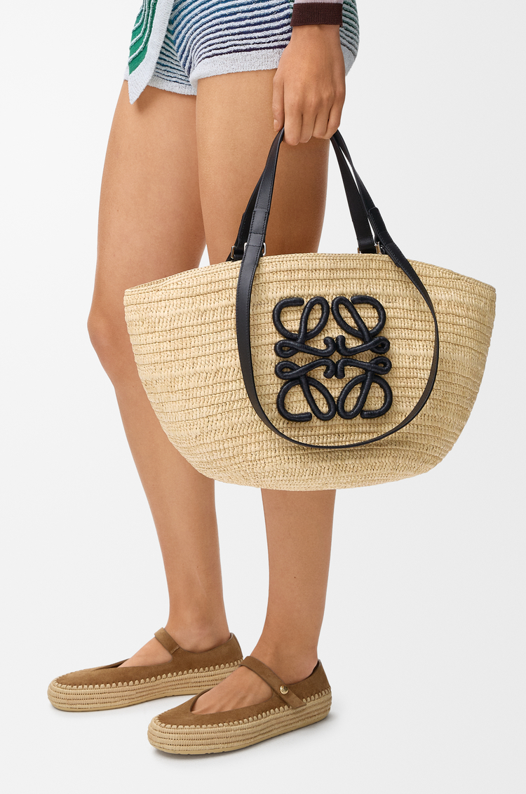 LOEWE Medium Eclipse basket in raffia and calfskin Natural/Black