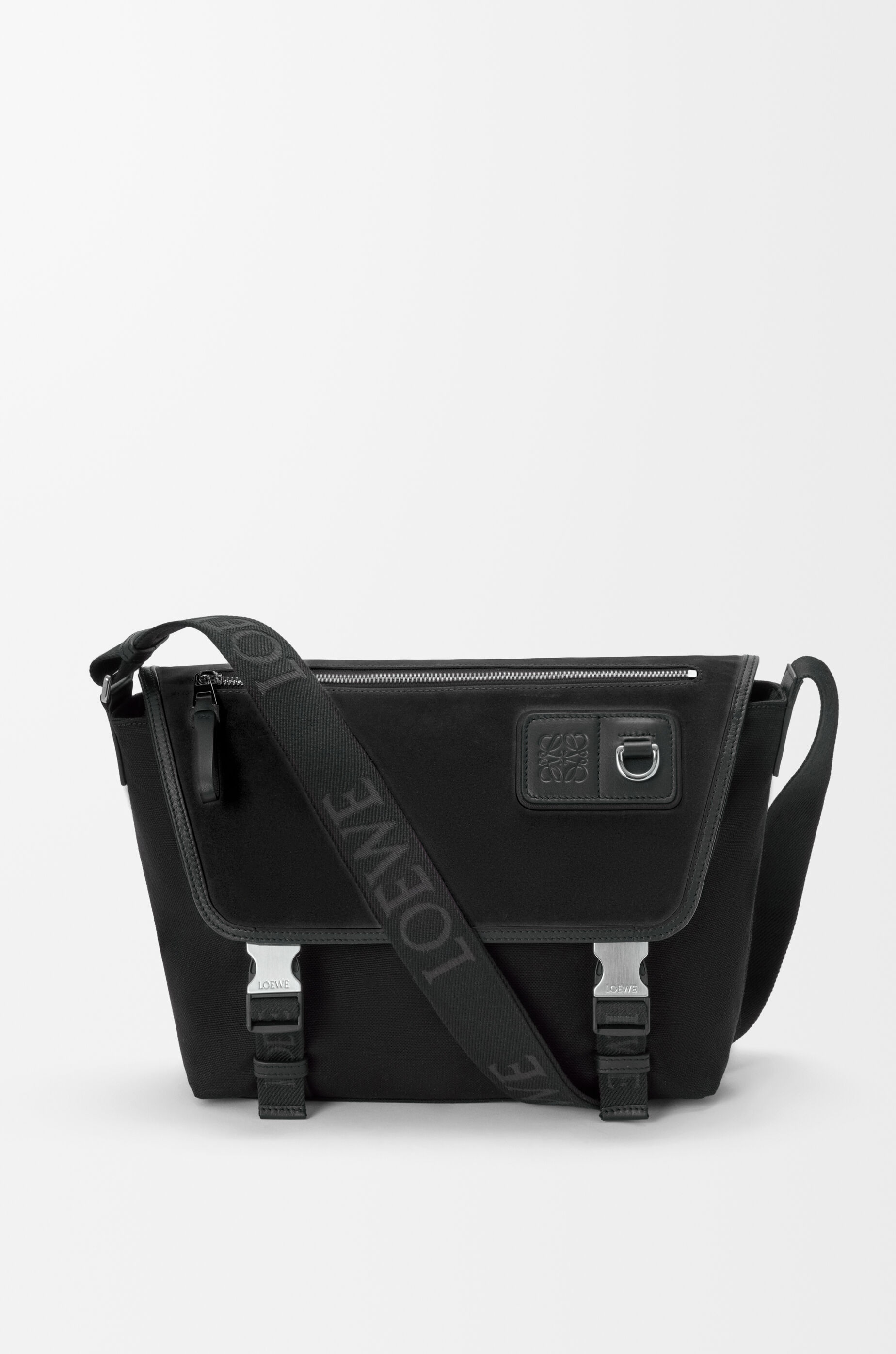 メンズ ラグジュアリーバッグ｜デザイナーズハンドバッグ｜ロエベ - LOEWE