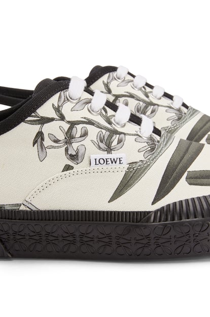 LOEWE Terra Vulca lace-up sneaker in printed canvas 多色 plp_rd