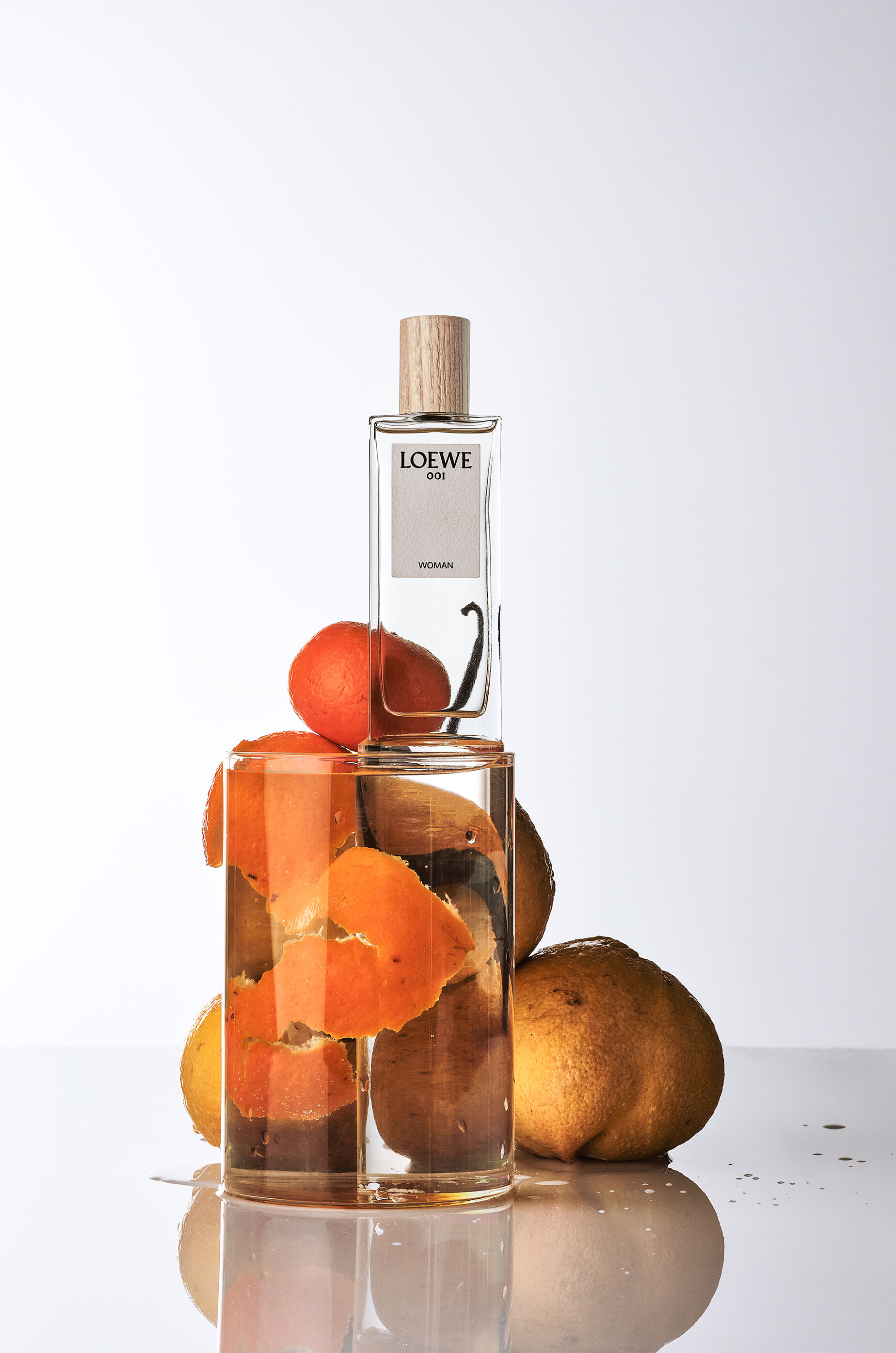 ロエベ 001 ウーマン オードゥ パルファム 50ml - LOEWE