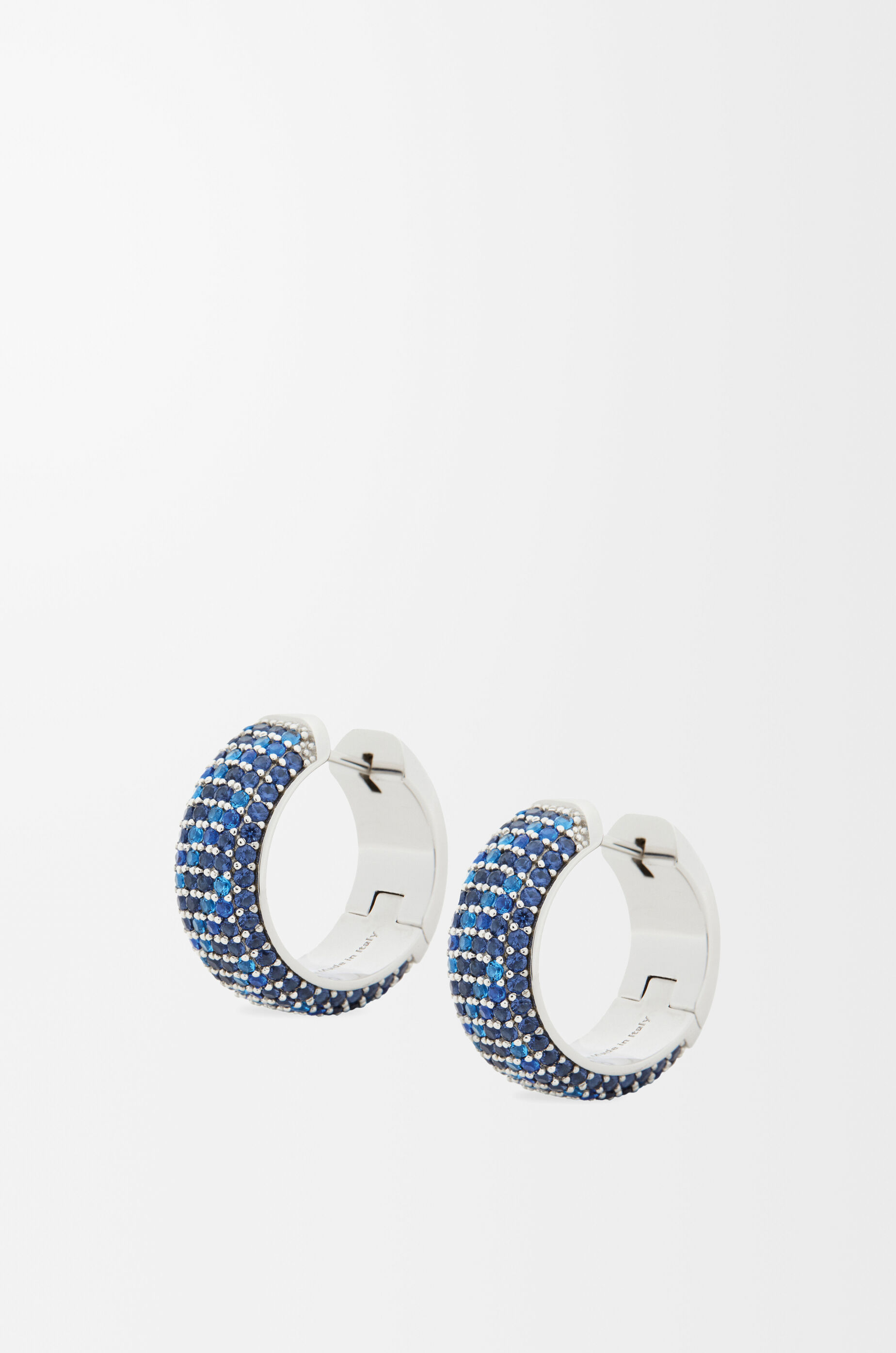 パヴェ フープ ピアス（スターリングシルバー＆クリスタル
