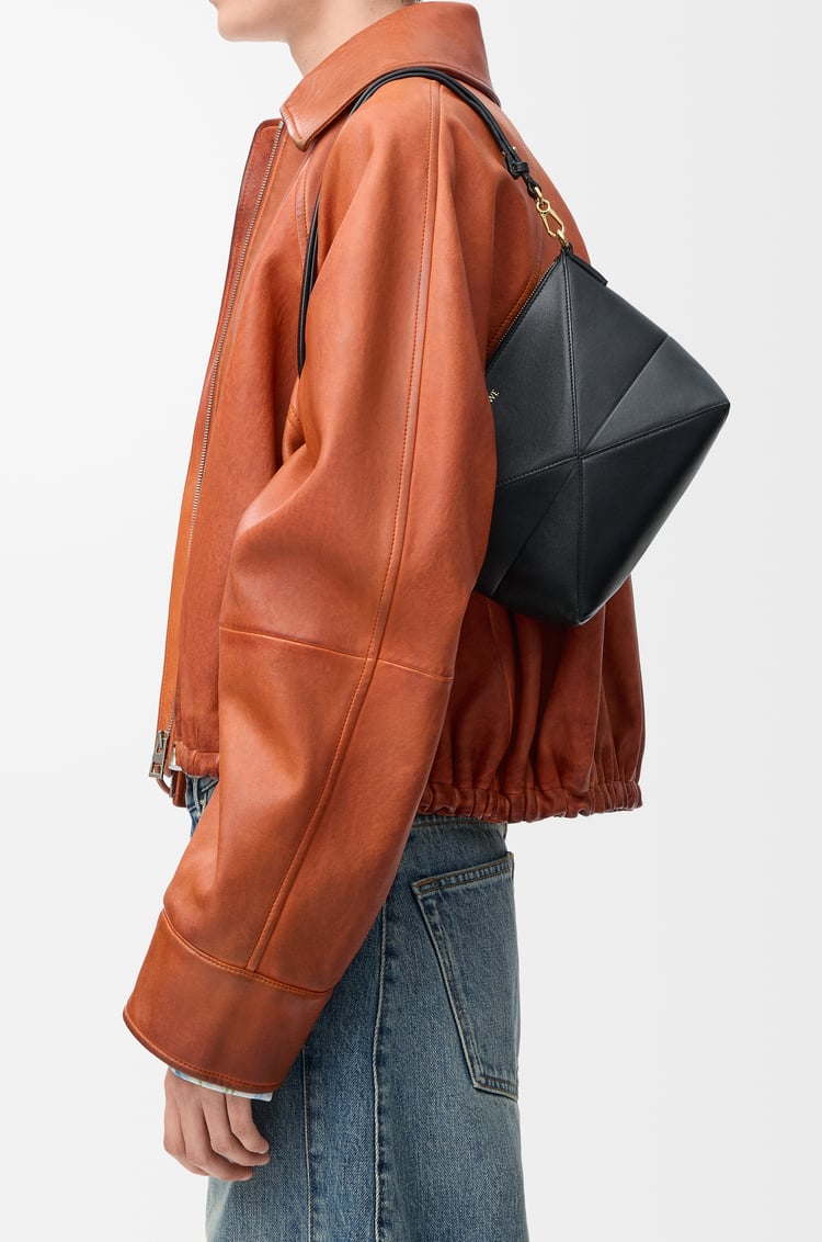 LOEWE Puzzle Fold pouch in shiny nappa calfskin Black