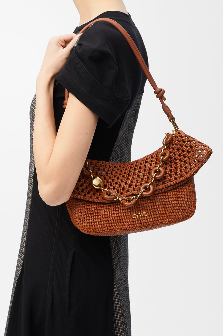 LOEWE Medium Ola bag in raffia and calfskin Honey Gold