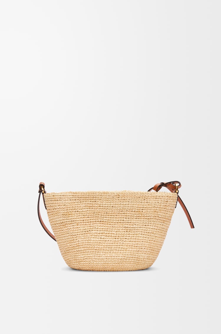 LOEWE Slit pochette bag in raffia and calfskin Natural/Tan