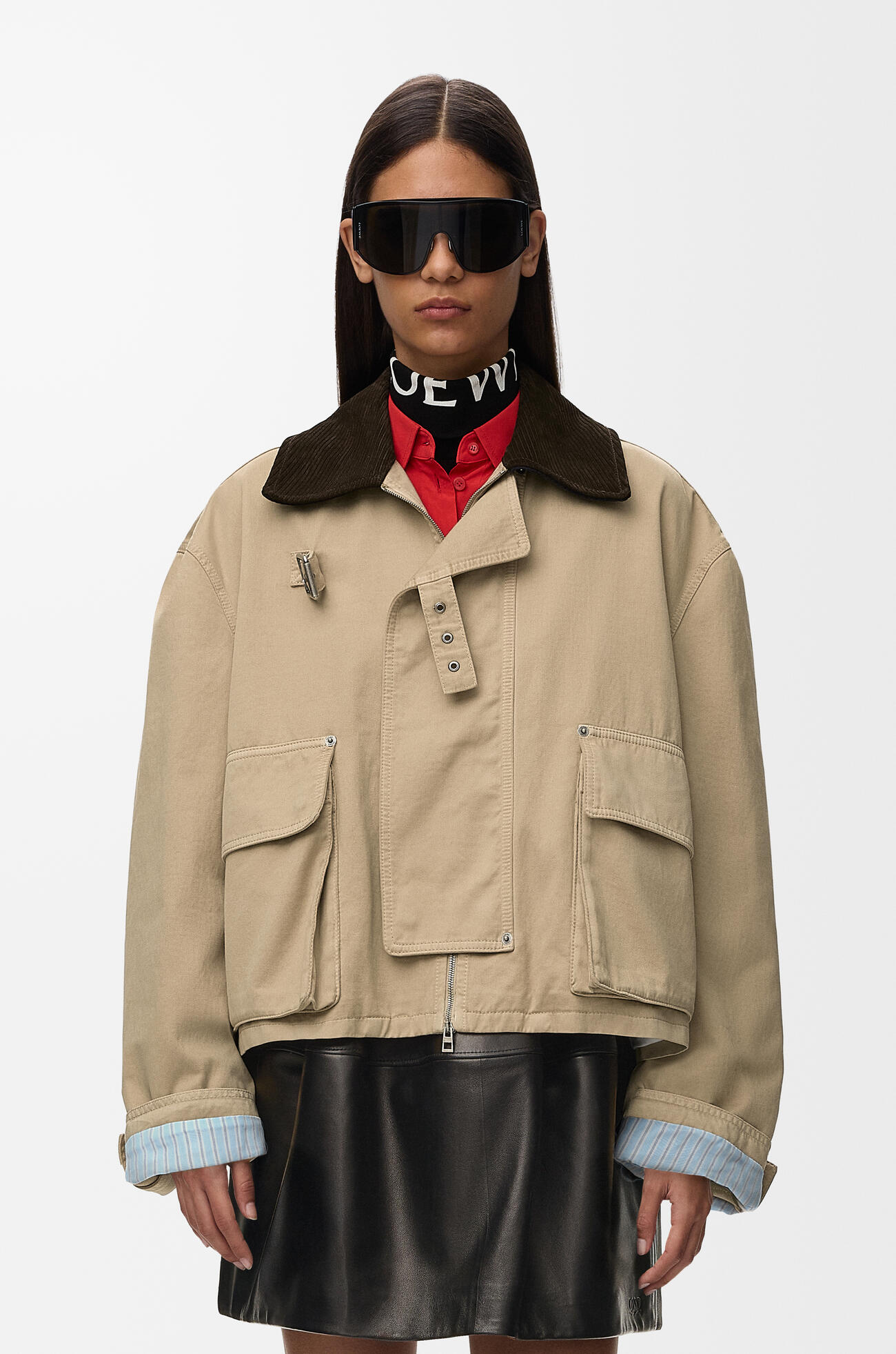 LOEWE 棉质短款派克大衣 米色