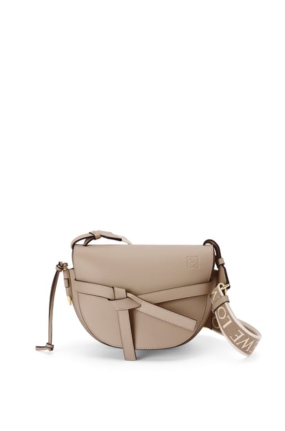 LOEWE Small Gate bag in soft calfskin and jacquard 沙色 plp_rd