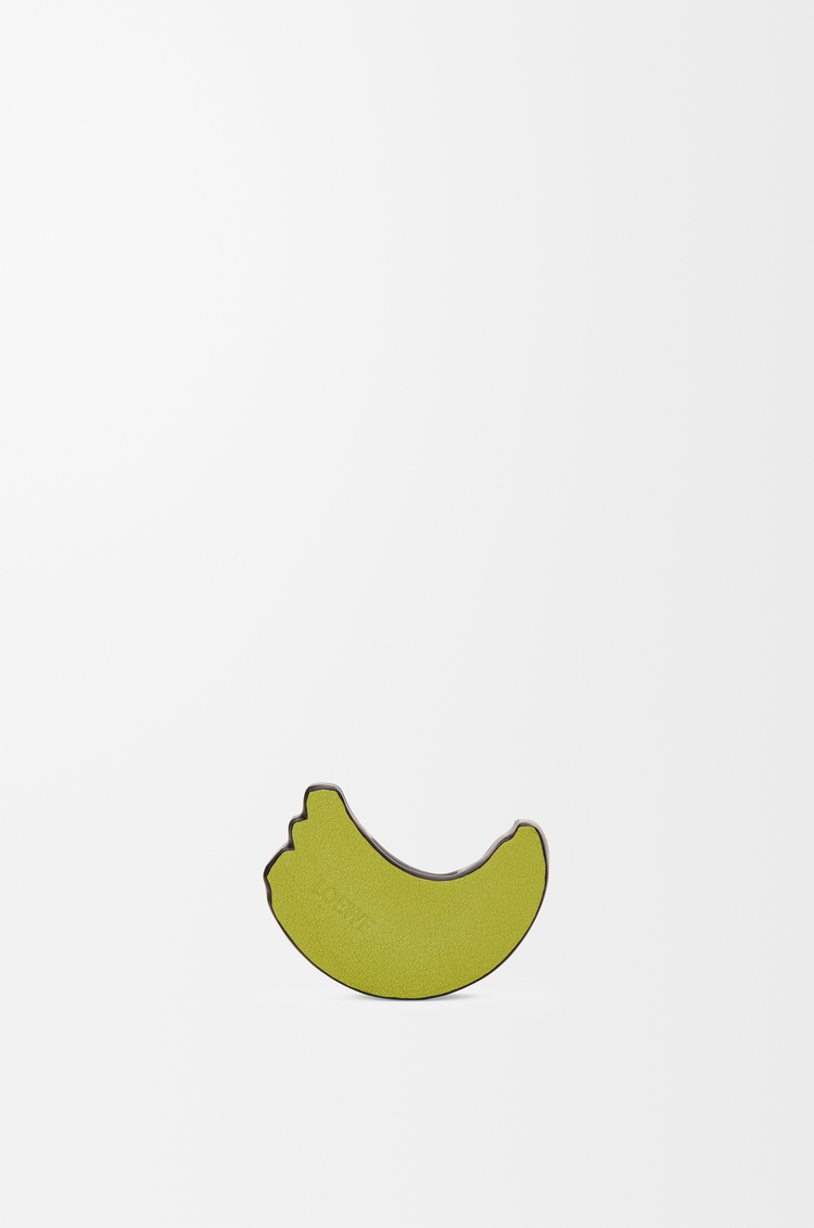LOEWE Dado Banana en piel de ternera clásica Amarillo