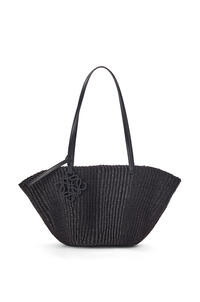 LOEWE Small Shell Basket bag in elephant grass and calfskin Black/Black
