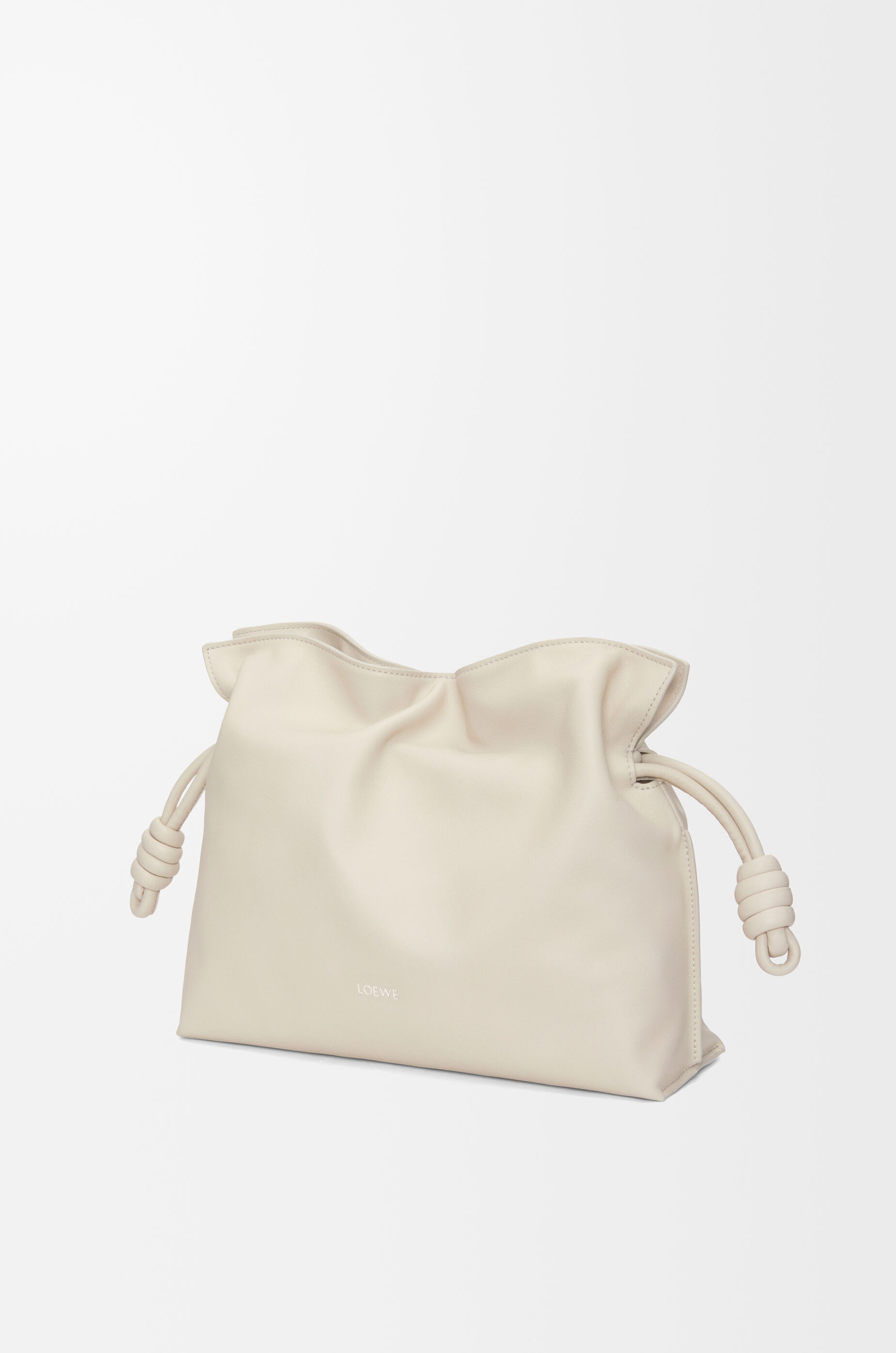 クラッチバッグ LOEWE CLUTCH FLAMENCO MEDIA IN NAPPA A411FC1XBF_2586_1F.jpg?sw=512&